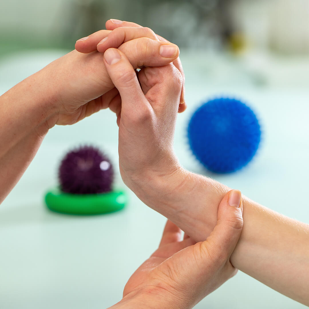 BUK Burgenlandkreis - Ergotherapie: Manuelle Therapie
