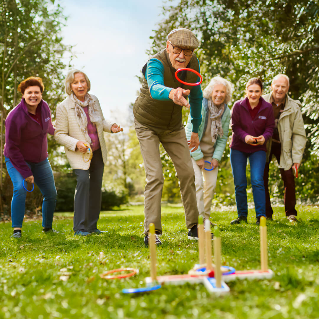 Betreuung außer Haus: Seniorenpflege - BUK Burgenlandkreis